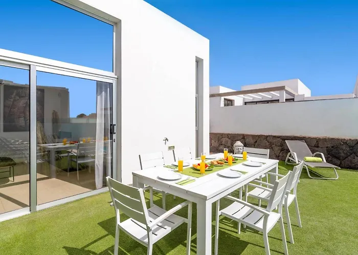 Villa Yucca Mar By *